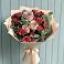 Букет цветов из: Гвоздики и Розы в Карате