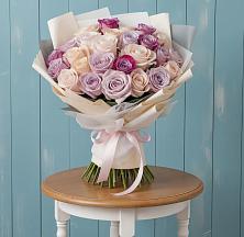 Букет цветов из:  Розы в Карате