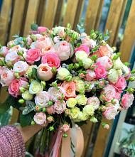 Букет цветов из:  Розы #REPLACE_PRED# Карате