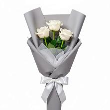 Букет 3 белые розы #REPLACE_PRED# Карате