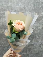Букет цветов из:  Розы в Карате