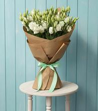 Букет цветов из:  Лизиантусы в Карате