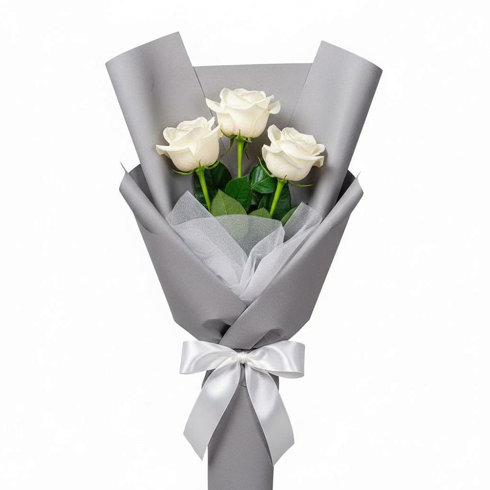 Букет 3 белые розы в Карате