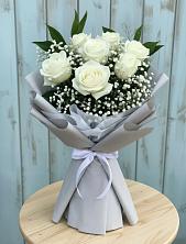 Букет цветов из:  Розы в Карате