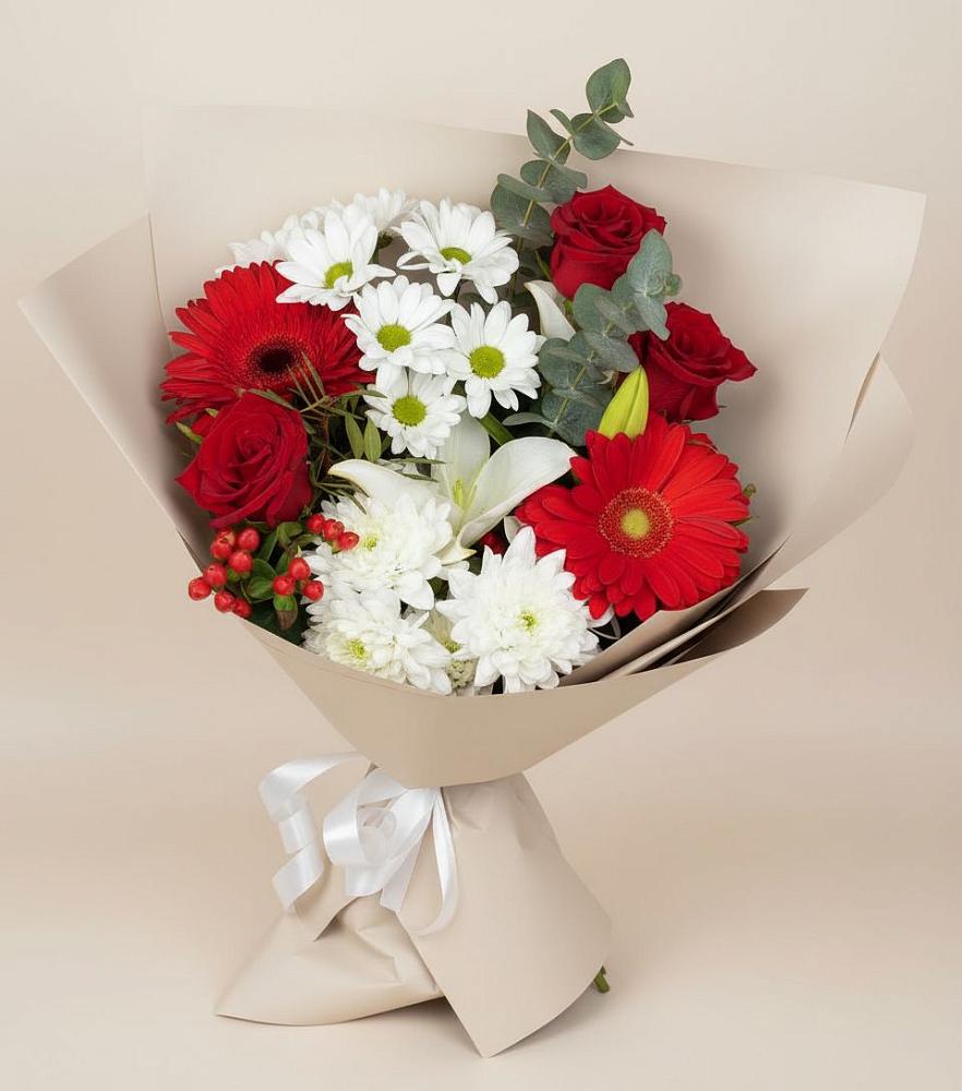 Букет цветов из: Розы, Хризантемы, Герберы и Лилии в Карате