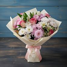 Букет цветов из:  Хризантемы, Альстромерии и Розы в Карате