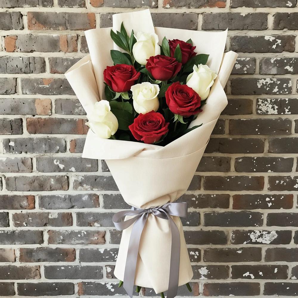 Букет цветов из: Розы в Карате