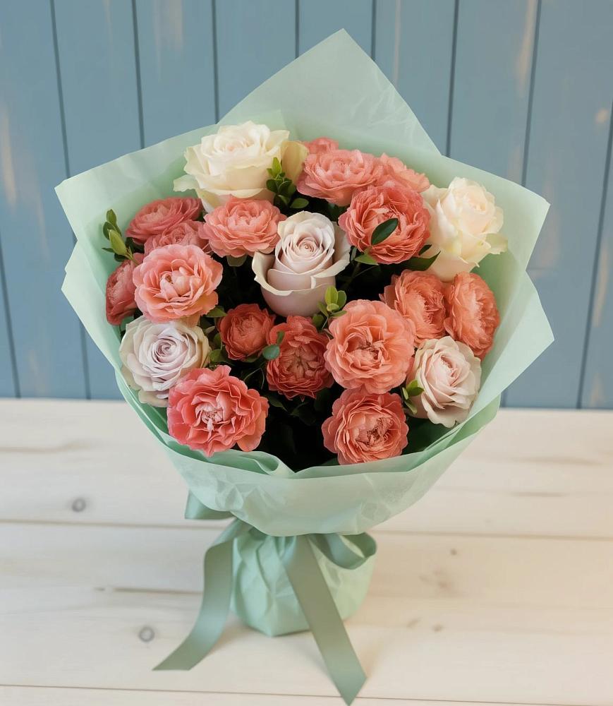 Букет цветов из: Розы в Карате