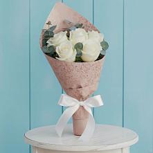 Букет цветов из:  Розы в Карате