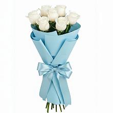 Букет 7 белых роз Проуд в Карате