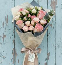 Букет цветов из:  Розы в Карате