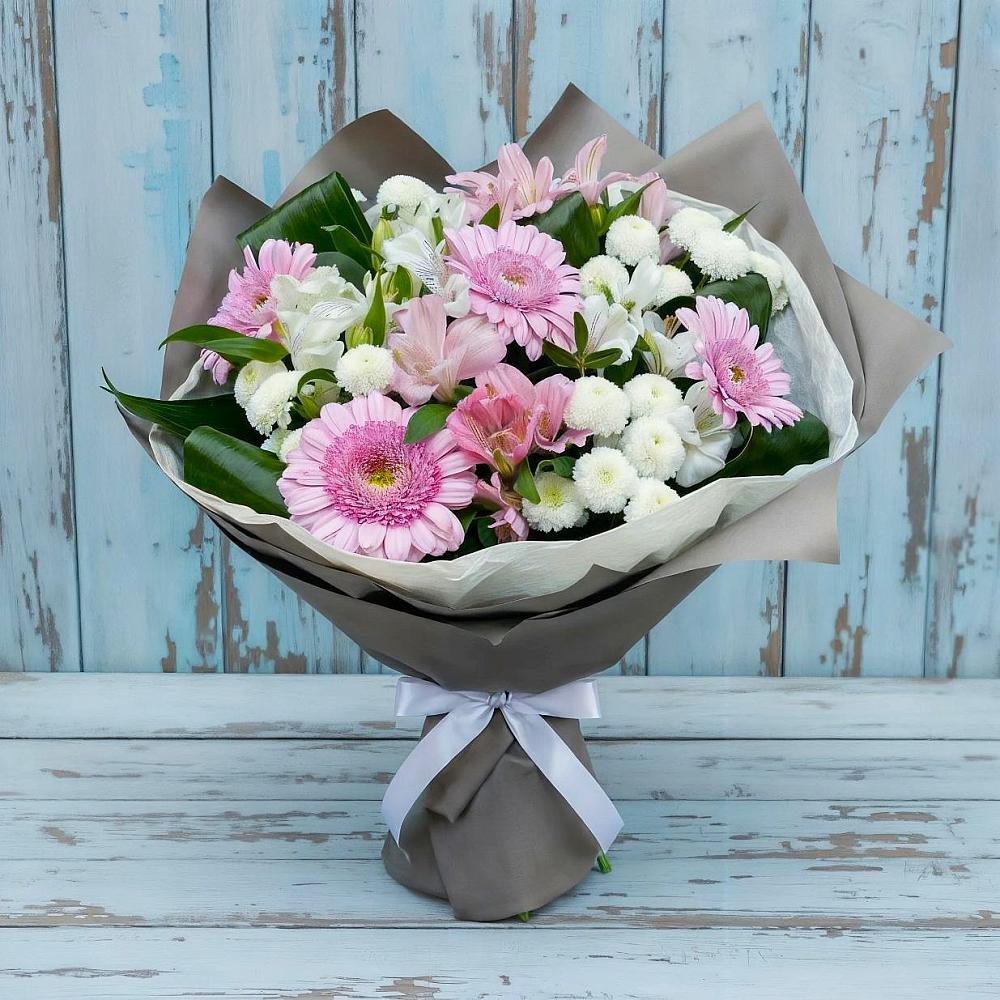 Букет цветов из: Герберы, Альстромерии и Хризантемы в Карате