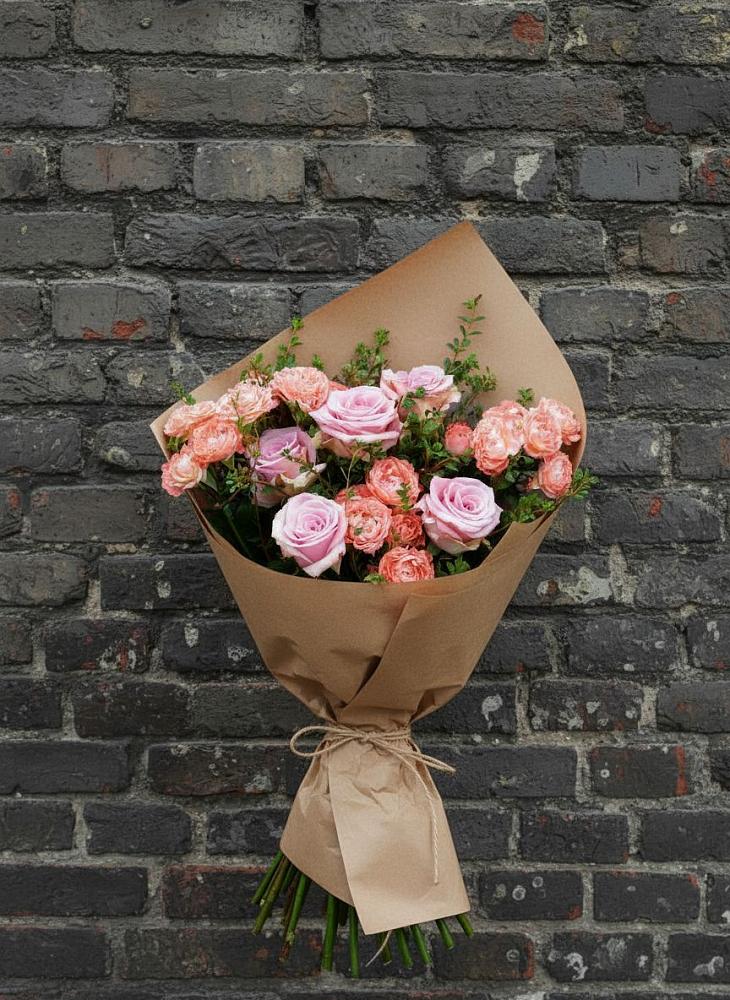 Букет цветов из: Розы в Карате