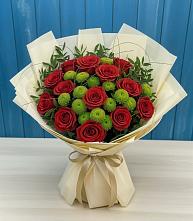 Букет цветов из:  Розы и Хризантемы в Карате