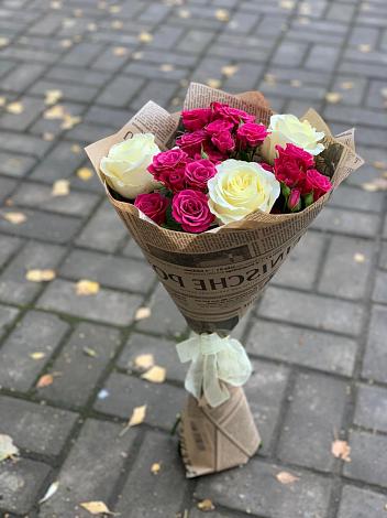 Букет цветов из: Розы в Карате